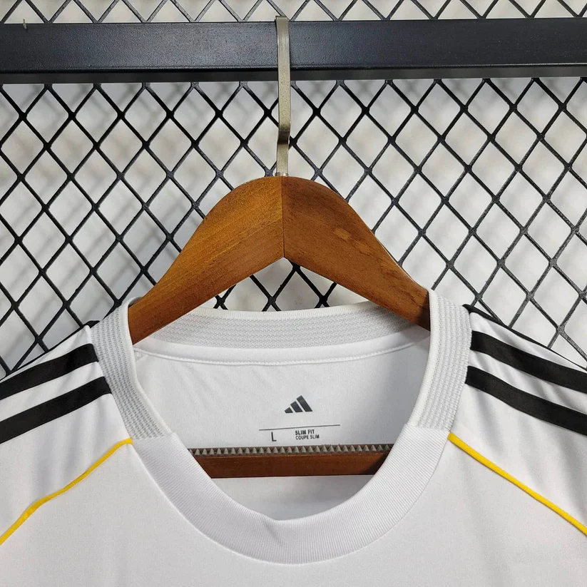 Real Madrid 2025 Home Jersey - Image 3