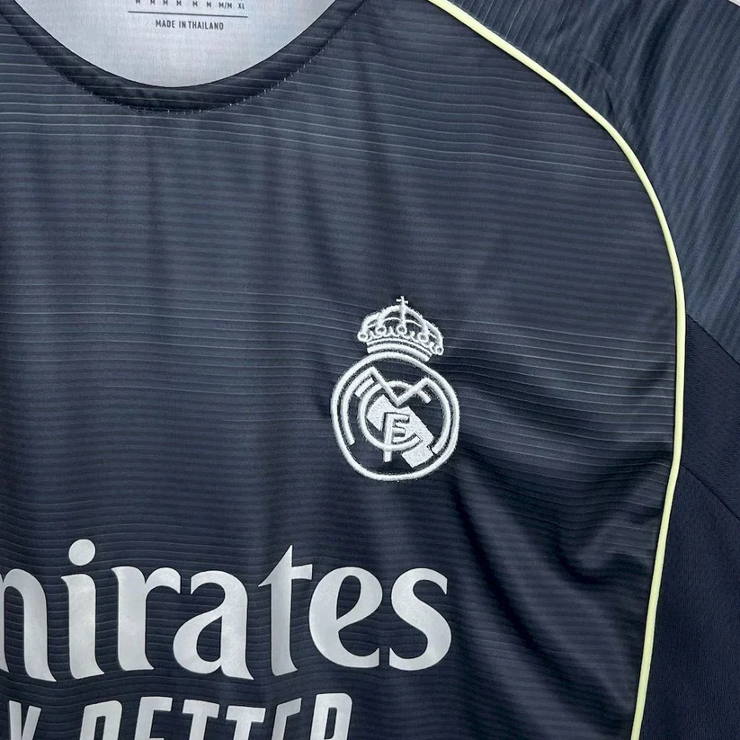 Real Madrid 2025 L/S Away Jersey - Image 5